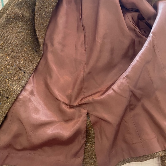 Jones New York | 2pc Skirt Blazer Suit. 100% wool. Speckle Olive Color. Size 6/8 - Picture 9 of 10